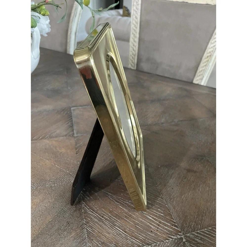 N/A vtg brass